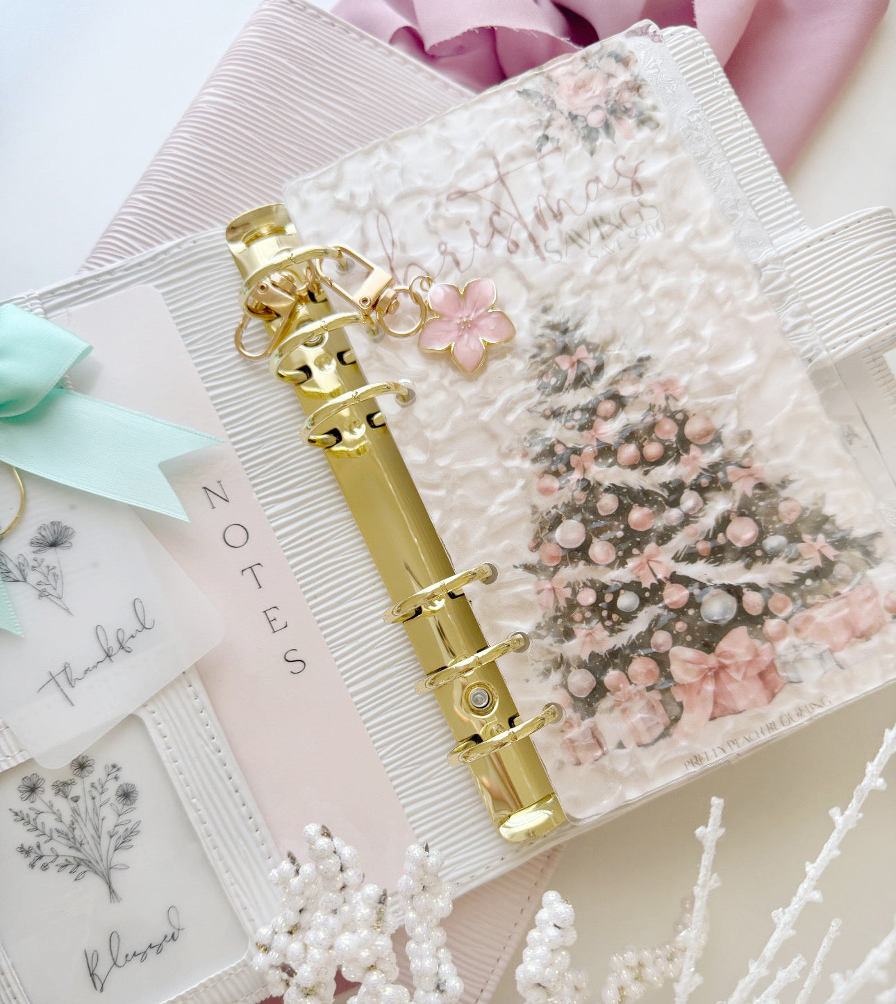 PINK CHRISTMAS TREE DASHBOARD & TRACKER