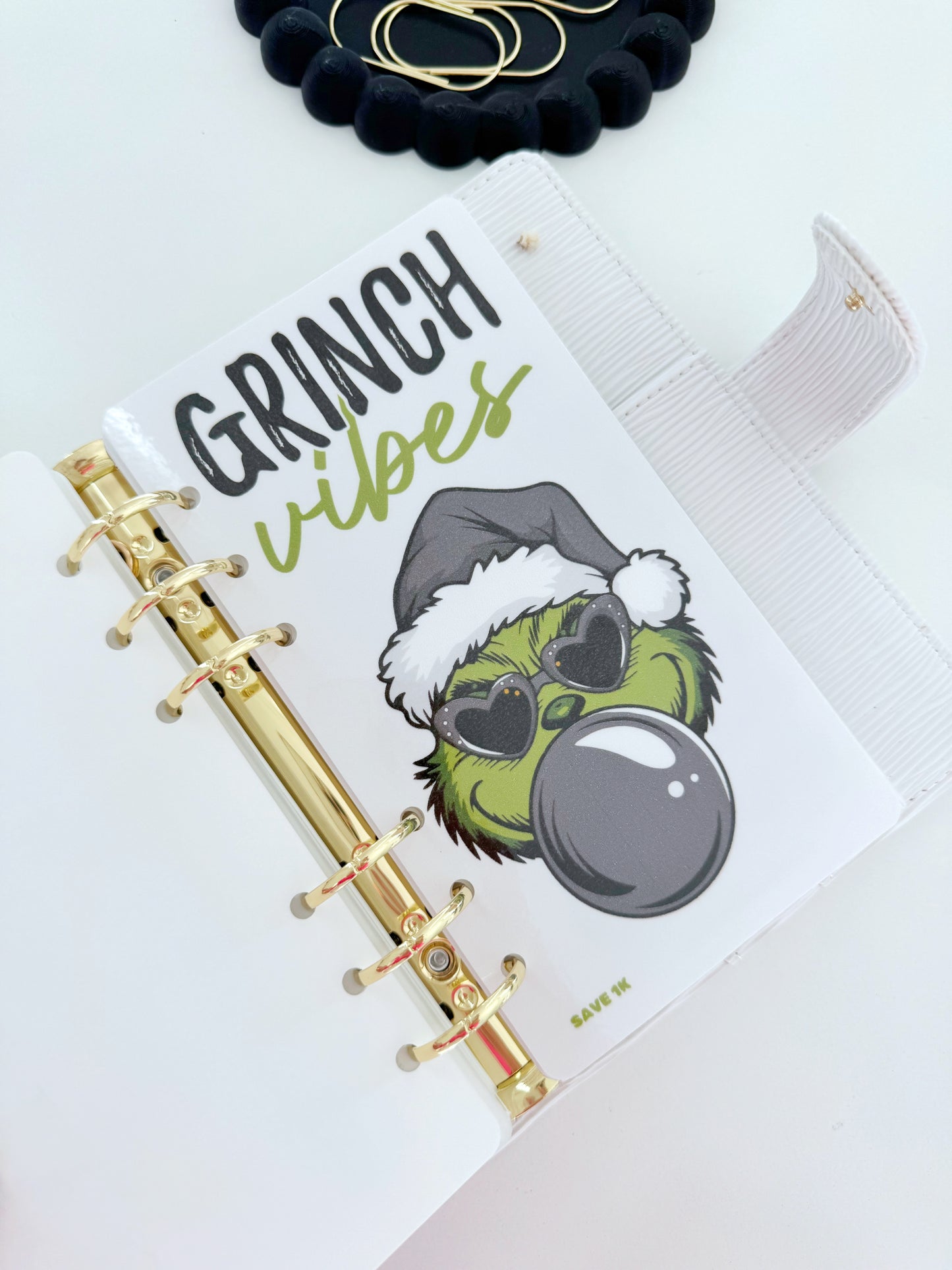 GRINCH VIBES XMAS DASHBOARD AND TRACKER