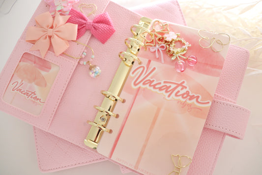 VACATION VIBES DASHBOARD & TRACKER