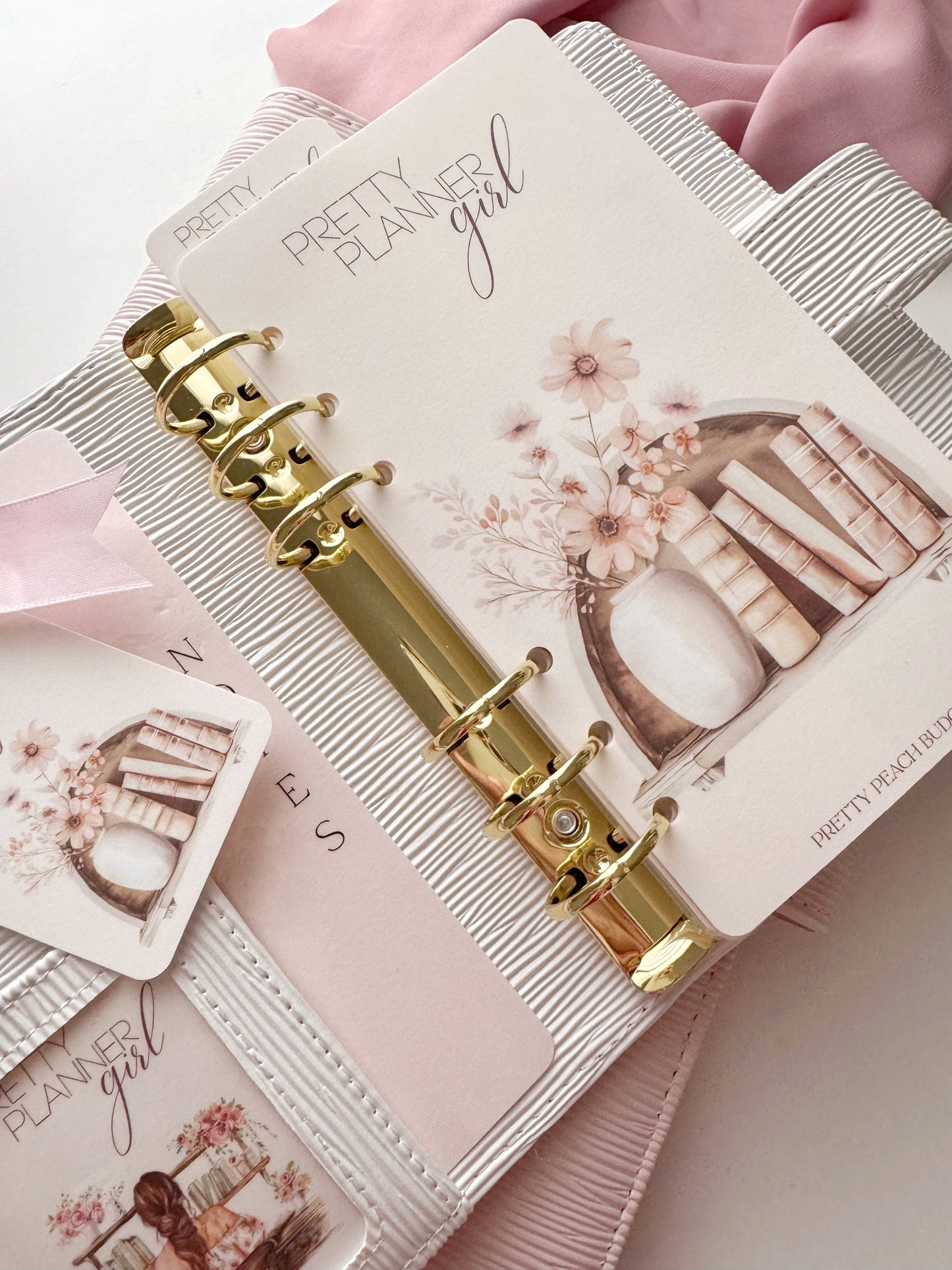 PRETTY PLANNER GIRL DASHBOARD & TRACKER