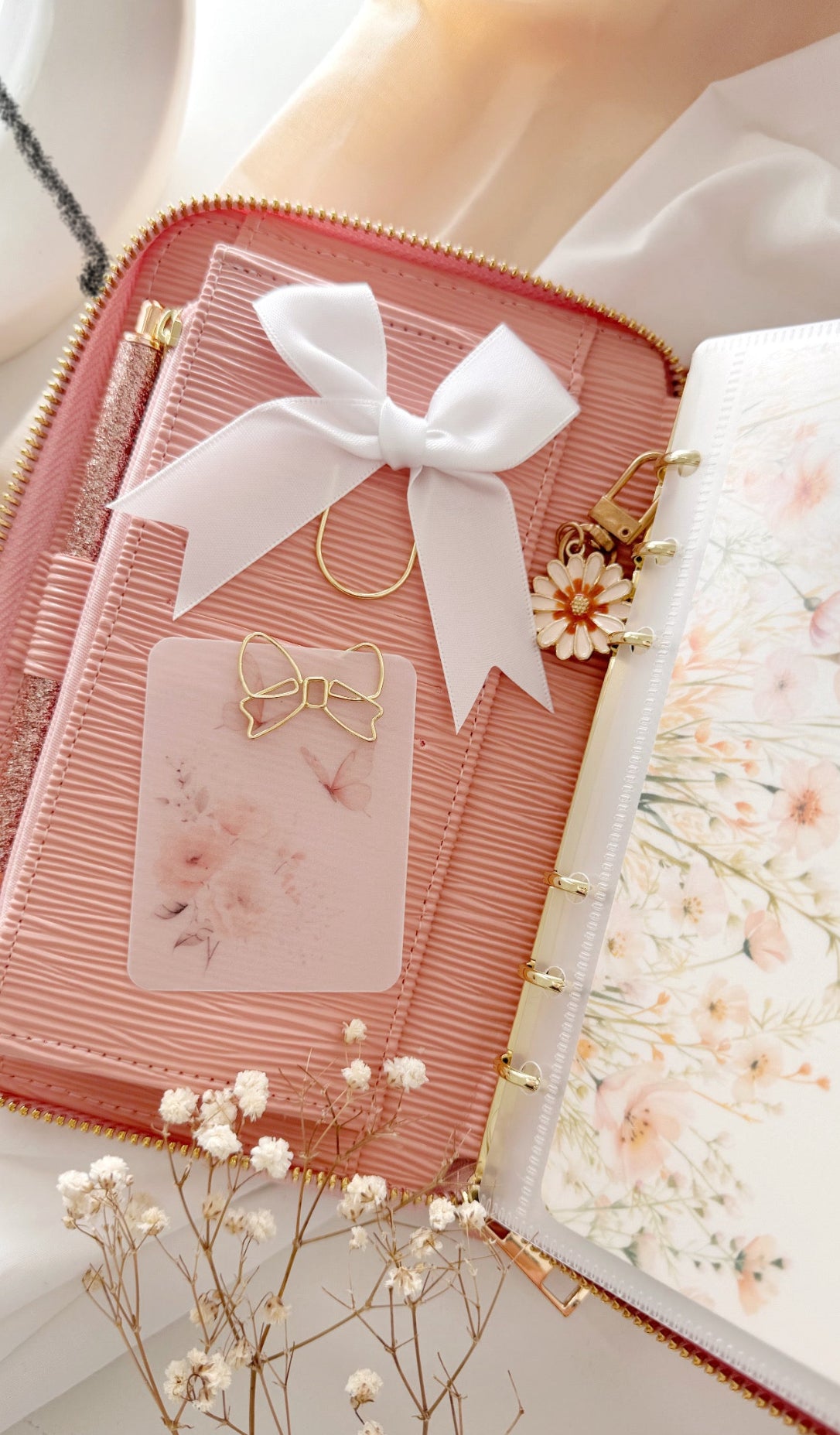 DASHBOARD & 6 CUSTOM ENVELOPES -  PASTEL PEACH  FLORAL FIELDS DESIGN
