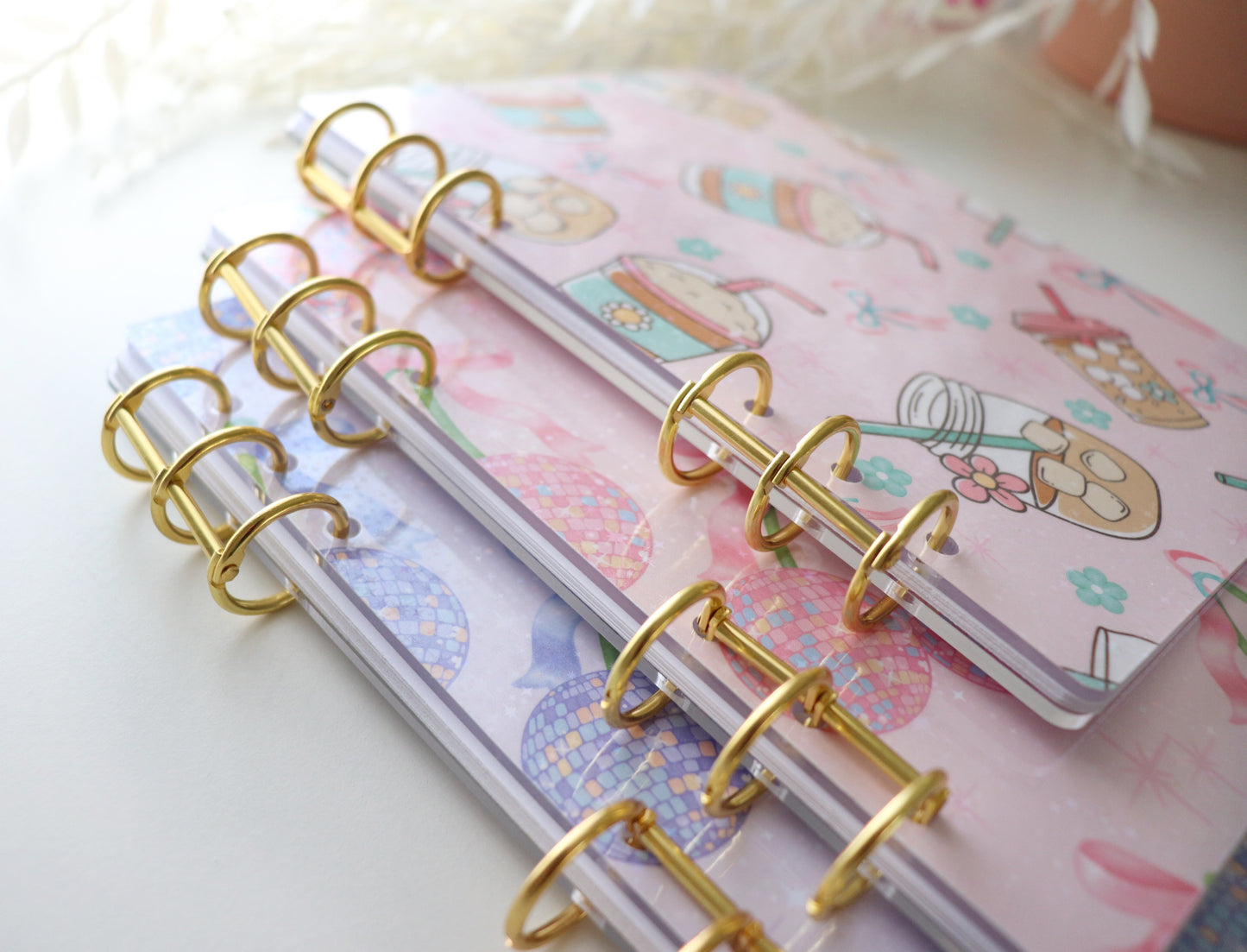 GLITTERY ACRYLIC BINDER