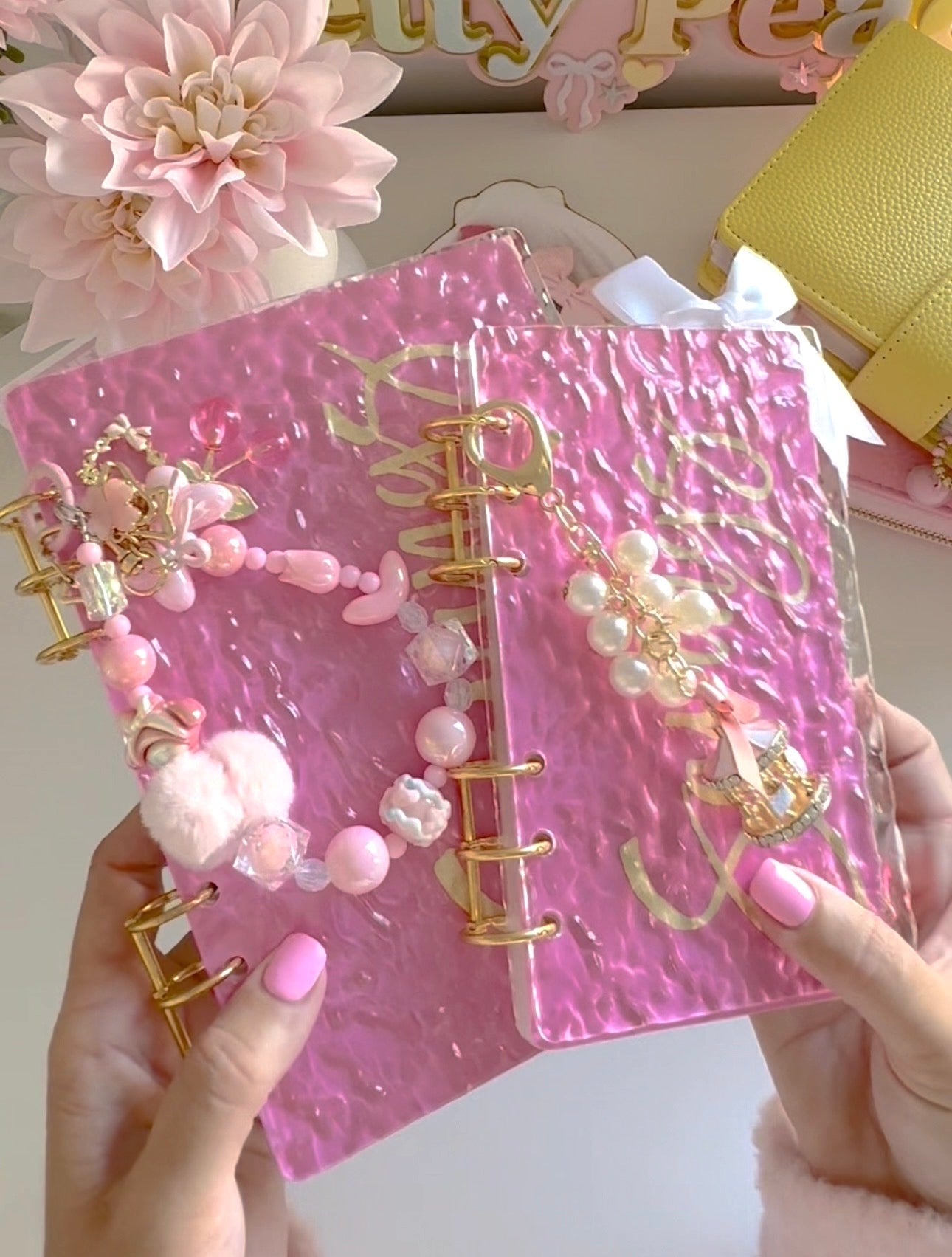 SAVINGS DASHBOARD PINK GOLD GLITTER