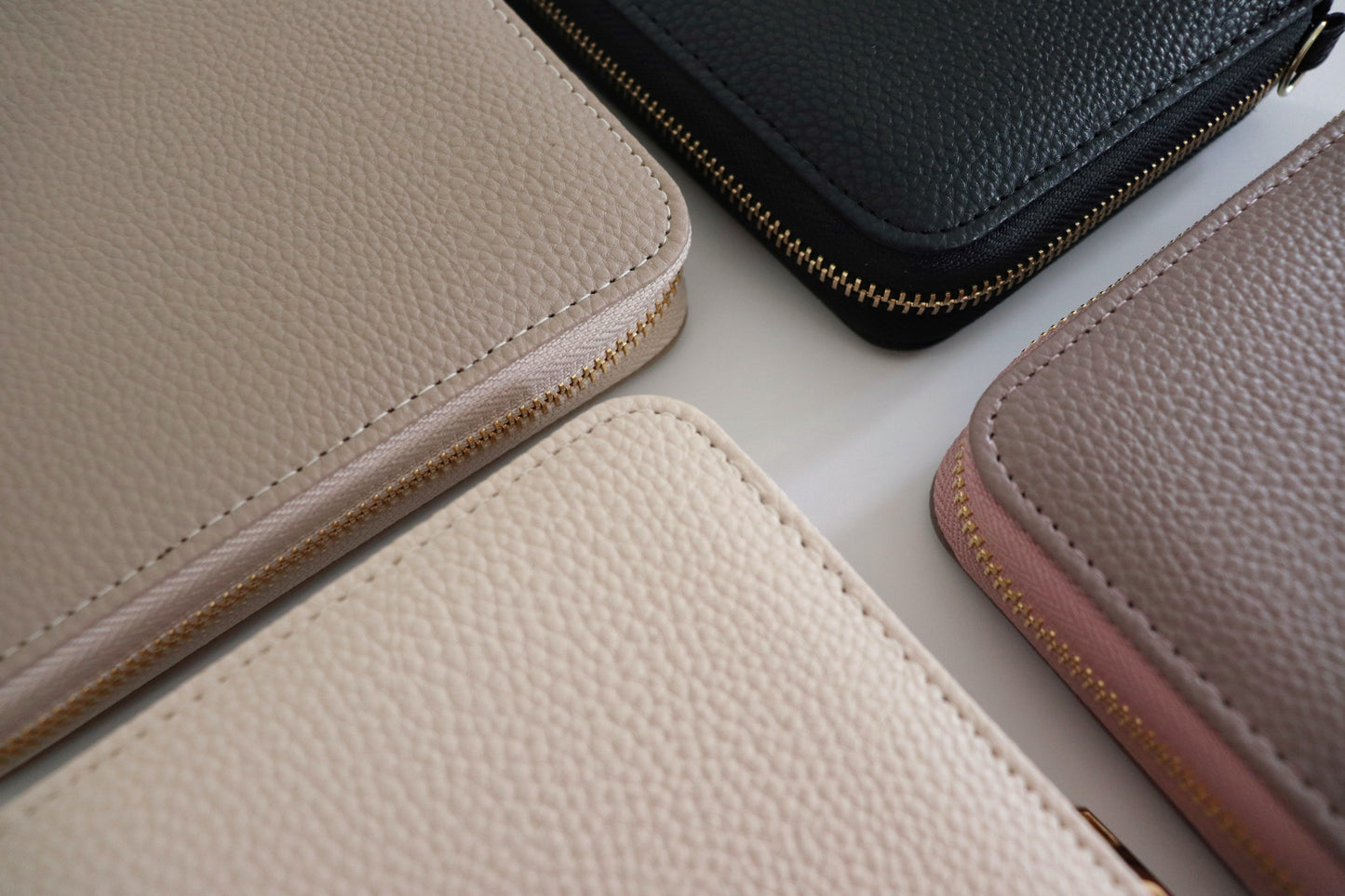 A6 COMPACT ZIP WALLET