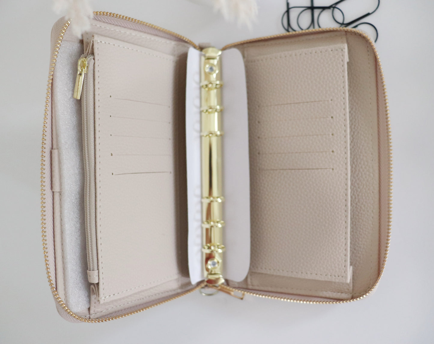 A6 COMPACT ZIP WALLET