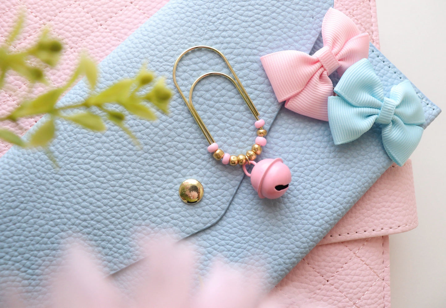 PAPERCLIP CHARM - PINK BELL