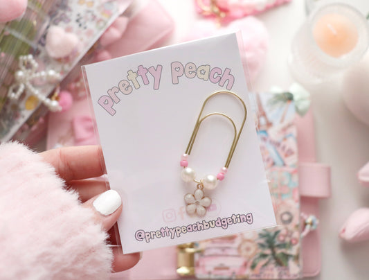PAPERCLIP CHARM - WHITE FLOWER