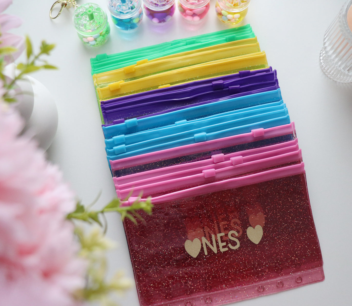 RAINBOW! ZIPPERED ENVELOPE SET