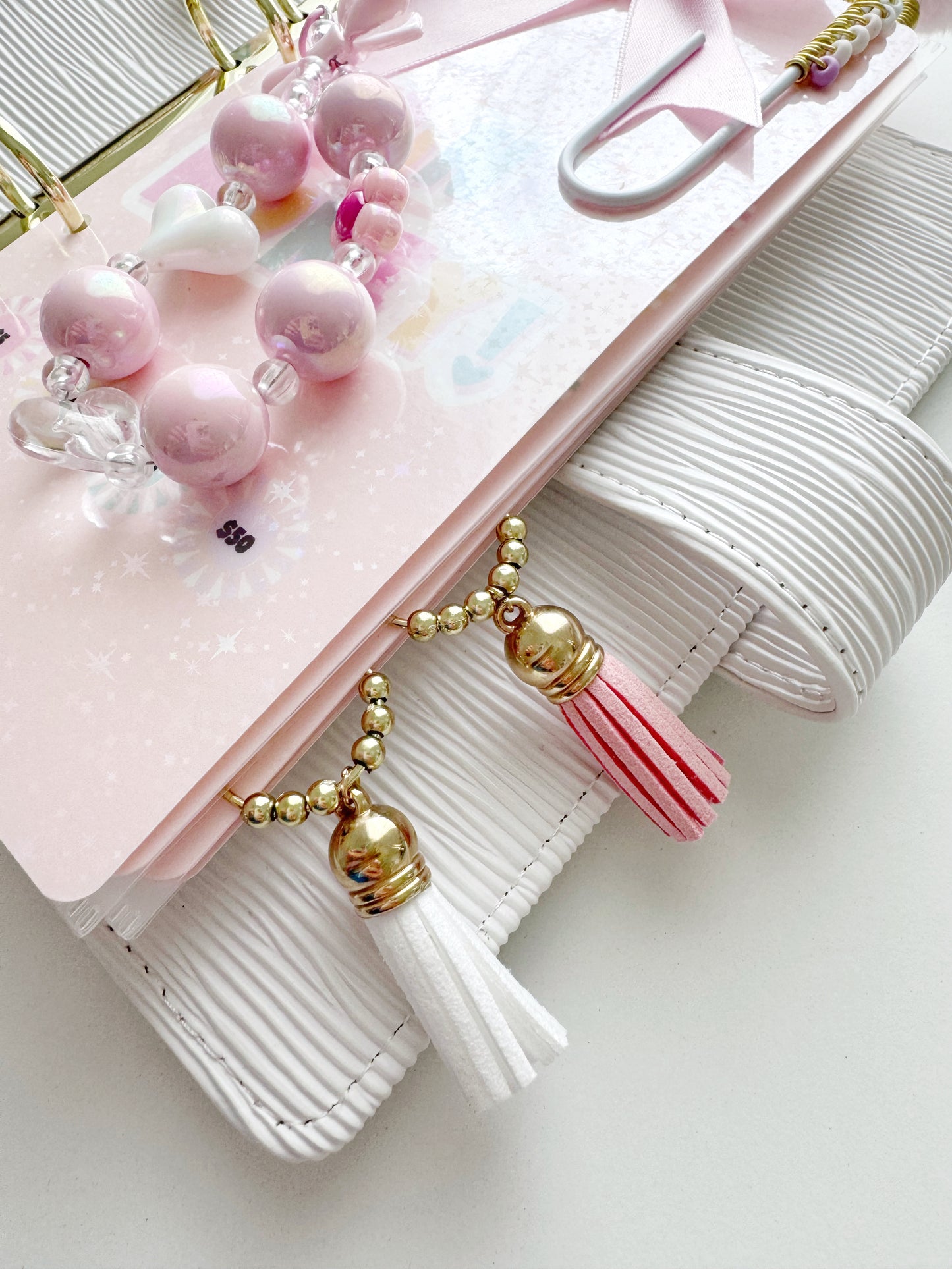 PAPERCLIP CHARM -TASSELL