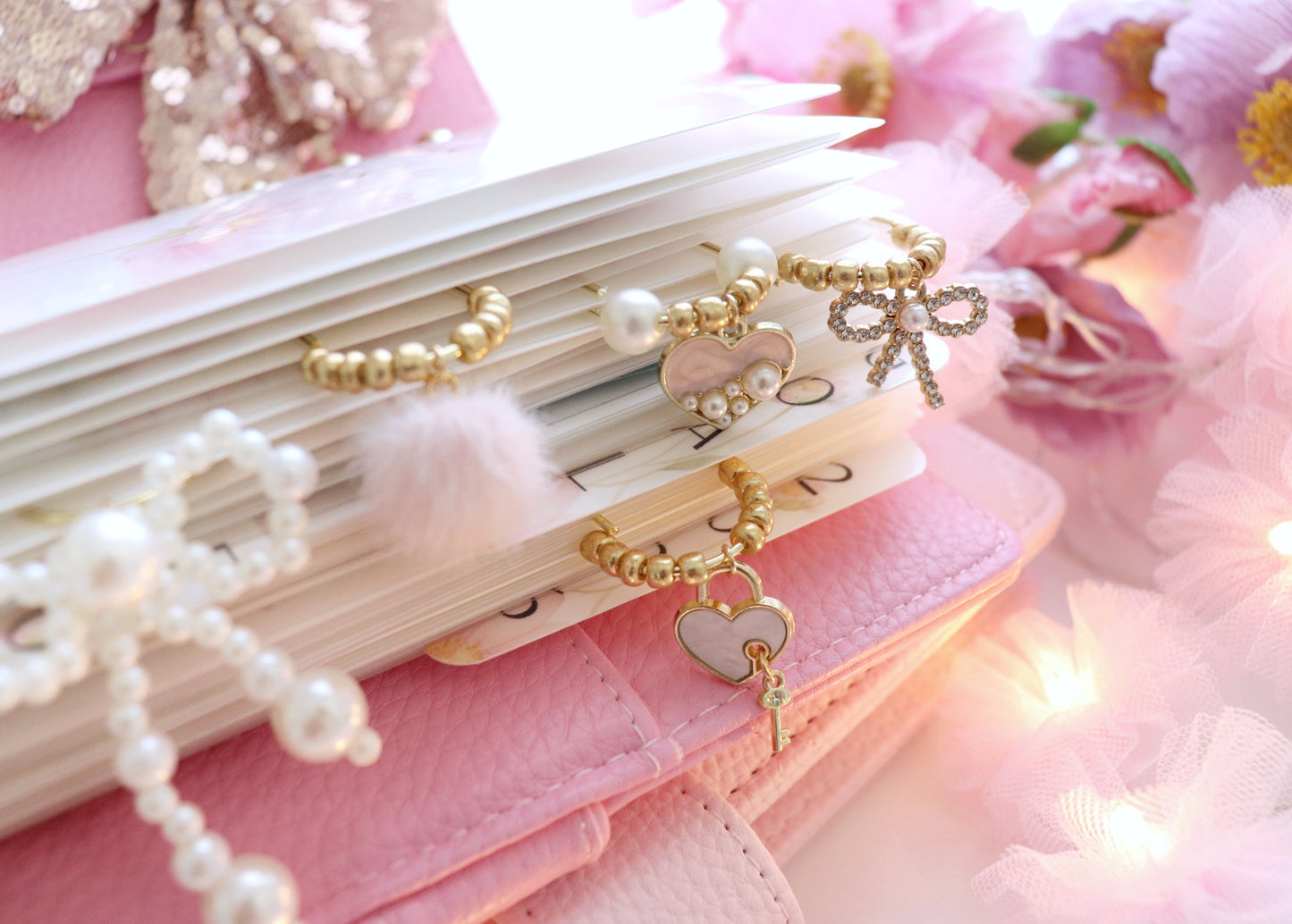 PAPERCLIP CHARM - PINK POM POM